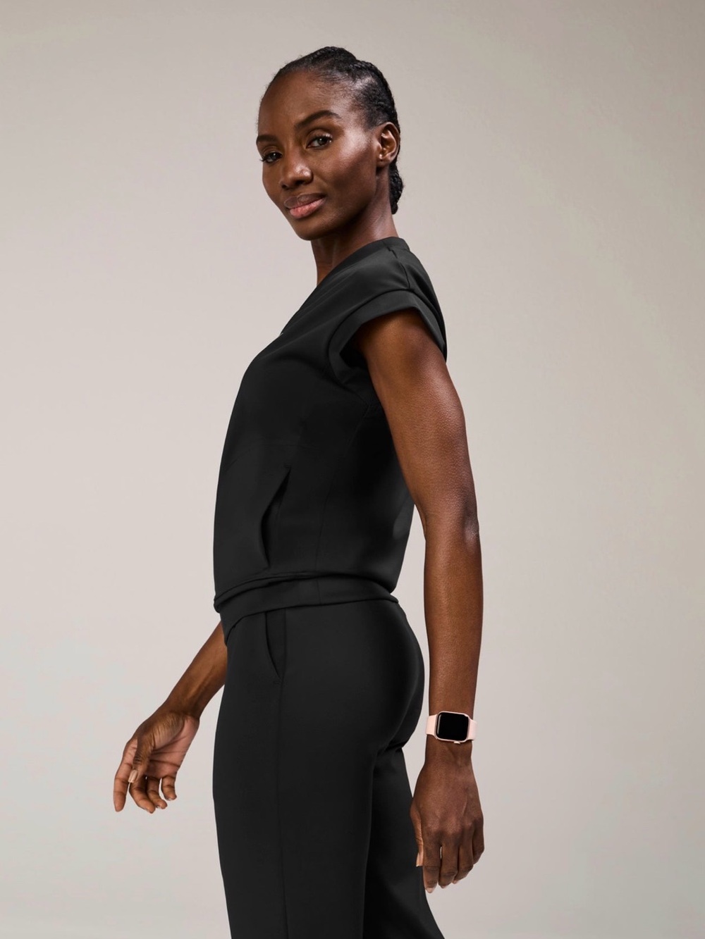 NWT - FIGS FORMx Black Mira Banded Scrub Top - Picture 5 of 11